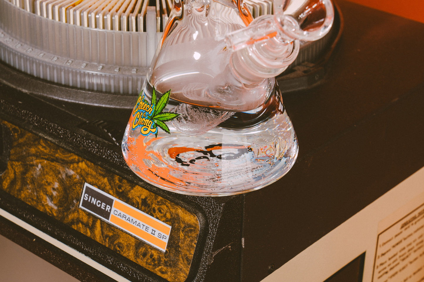 10" Pop Art Beaker Base Water Pipe
