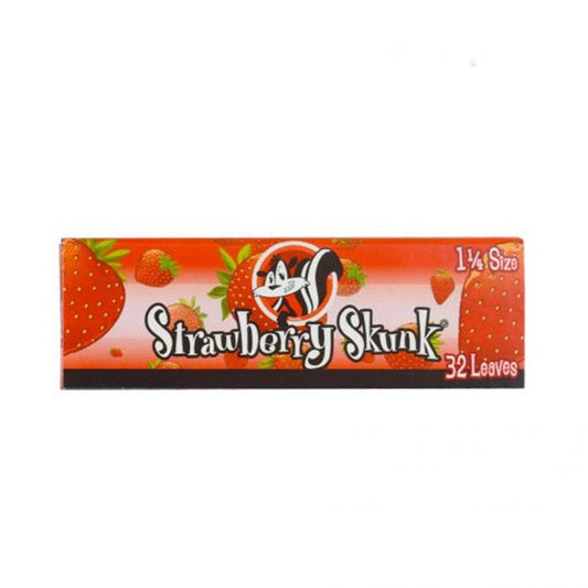 1¼ Strawberry Rolling Papers (Display of 24)