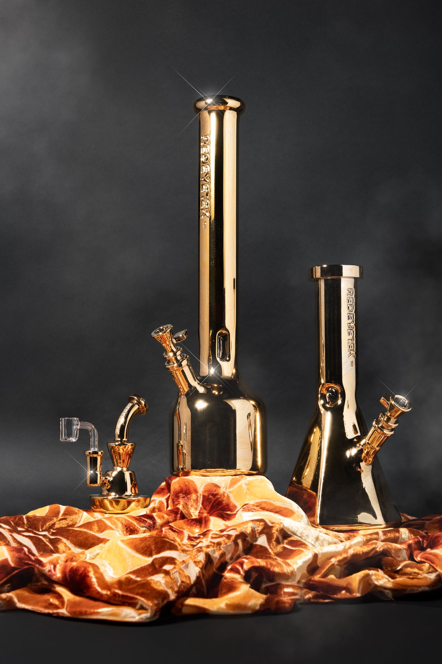 12" 24K Gold Terminator Hex Base Water Pipe