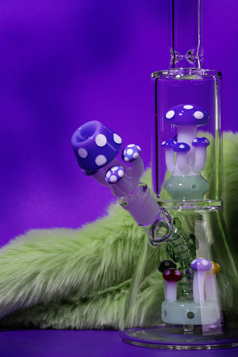 12" Amanita Dual Chamber Beaker Base Water Pipe