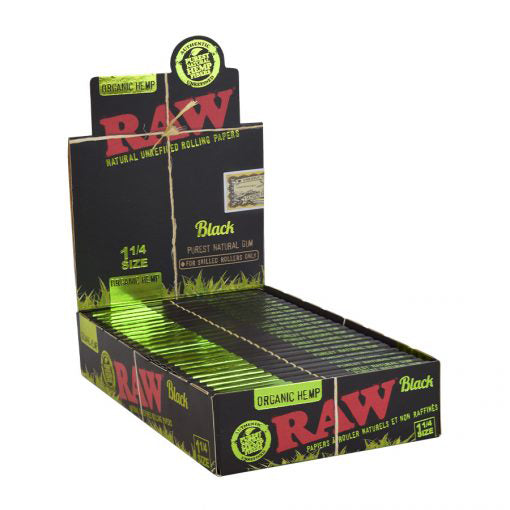 1¼ Black Organic Rolling Papers (Display of 24)